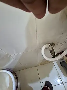 Snapshot of crawlerdrill chatting on February 6, 2026, 5:01 am crawlerdrill online show from February 6, 2026, 5:01 am