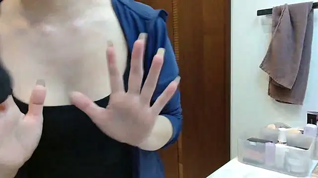 Snapshot of _Ema_ch chatting on February 1, 2026, 10:41 pm Ema ch online show from February 1, 2026, 10:41 pm