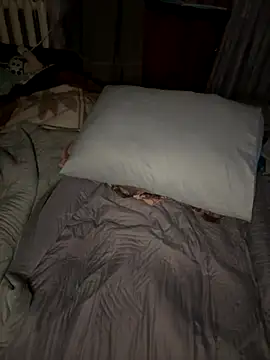 Barby Kiss online show from November 3, 2025, 11:37 pm