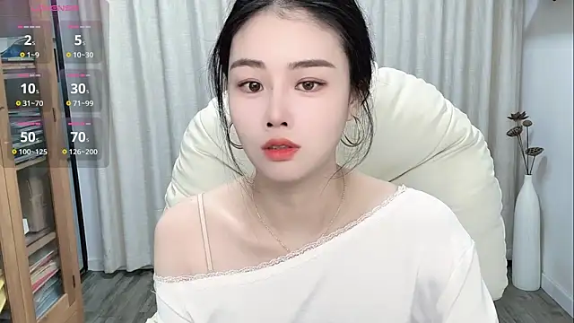 XFDLL-BAOBEI online show from October 17, 2025, 1:31 am