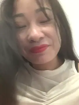 Snapshot of Linh_sexyy chatting on October 24, 2025, 9:33 pm Linh sexyy online show from October 24, 2025, 9:33 pm