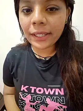 kajal77715 online show from October 18, 2025, 9:10 am