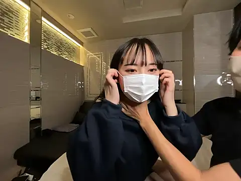 sarariman 8585 online show from December 4, 2025, 1:42 pm