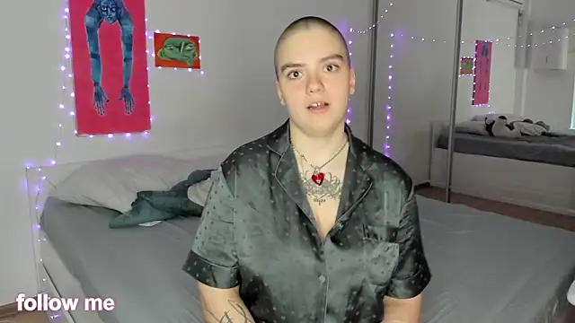 len be online show from November 3, 2025, 11:11 am