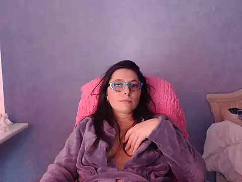 LuckyLisa23 online show from February 21, 2026, 10:22 pm