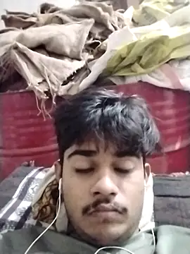 senju somasu online show from October 13, 2025, 5:24 pm