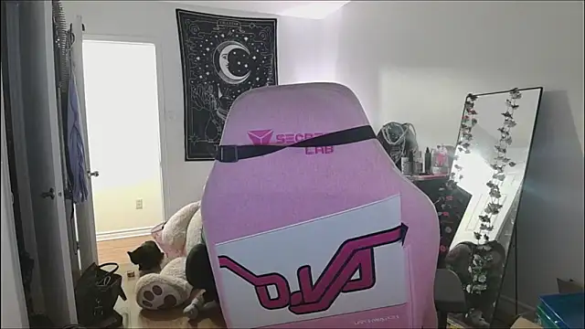 Snapshot of xxAlexya chatting on November 7, 2025, 1:27 am xxAlexya online show from November 7, 2025, 1:27 am