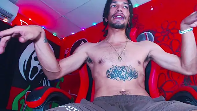 Snapshot of Monsterdominationx chatting on October 19, 2025, 12:39 pm Monsterdominationx online show from October 19, 2025, 12:39 pm