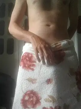 Snapshot of DreadedTough chatting on November 15, 2025, 3:19 pm DreadedTough online show from November 15, 2025, 3:19 pm