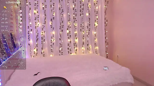 Lilith Sora online show from February 9, 2026, 10:47 pm