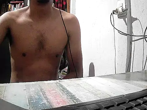 PedroRP69 online show from April 19, 2026, 3:17 am