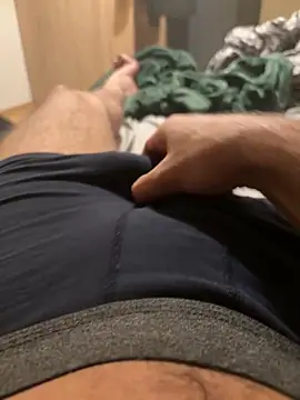 Feelmyhotness online show from November 3, 2025, 1:19 am