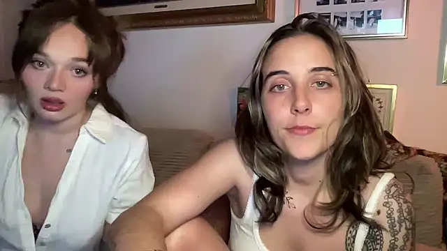 lill daddysgirl online show from March 24, 2026, 5:34 am