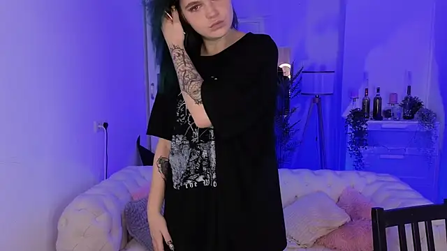 pussysauruss online show from November 9, 2025, 9:13 pm