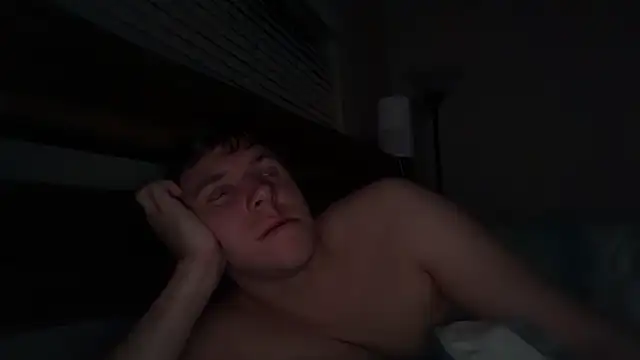 eddieeeeee1232 online show from December 16, 2025, 6:07 am