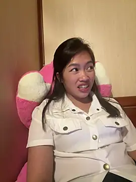 -Paige- online show from February 6, 2026, 8:51 am