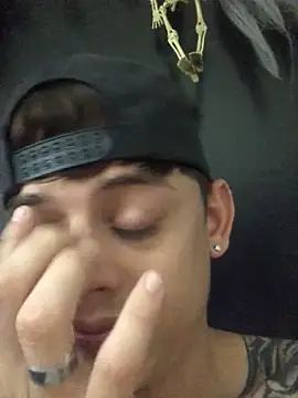 Cute curious online show from October 24, 2025, 5:20 pm