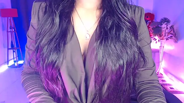 Rashiii  online show from March 16, 2026, 6:45 pm