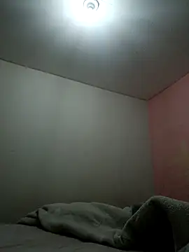 Kleber1980 online show from November 4, 2025, 1:27 am