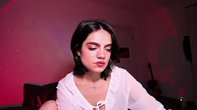 nightfloatt online show from December 20, 2025, 6:04 pm