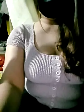 ZazaLy online show from October 13, 2025, 10:59 am