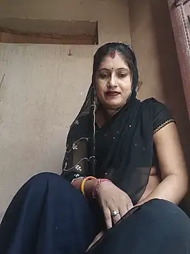 Snapshot of Rayal_bhabi chatting on June 2, 2026, 1:18 am Rayal bhabi online show from June 2, 2026, 1:18 am