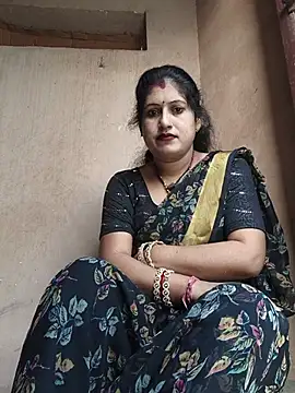 Snapshot of Rayal_bhabi chatting on June 3, 2026, 12:13 am Rayal bhabi online show from June 3, 2026, 12:13 am