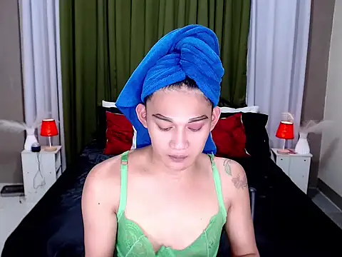 TSJaninexx online show from April 14, 2026, 5:46 am