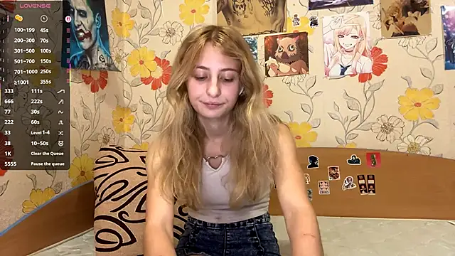 Snapshot of AmeliLia chatting on November 3, 2025, 3:46 pm AmeliLia online show from November 3, 2025, 3:46 pm