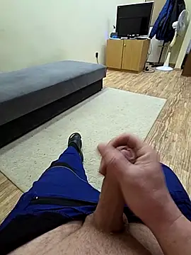 debrbi37 online show from February 19, 2026, 4:14 pm