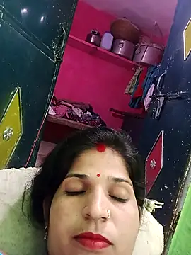 Karishma cute online show from October 25, 2025, 6:10 am