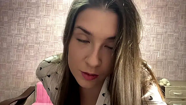 CandyEdaLove online show from October 30, 2025, 11:22 am