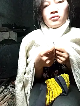 Snapshot of siusiu-00 chatting on October 26, 2025, 4:46 pm siusiu-00 online show from October 26, 2025, 4:46 pm