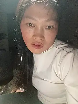 Snapshot of siusiu-00 chatting on October 29, 2025, 10:00 pm siusiu-00 online show from October 29, 2025, 10:00 pm