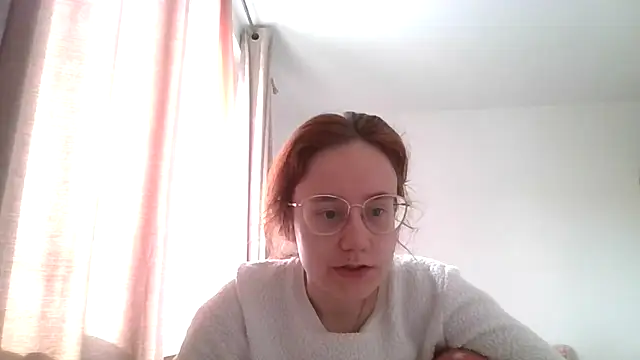 Snapshot of LuckySLove chatting on May 15, 2026, 3:19 pm LuckySLove online show from May 15, 2026, 3:19 pm