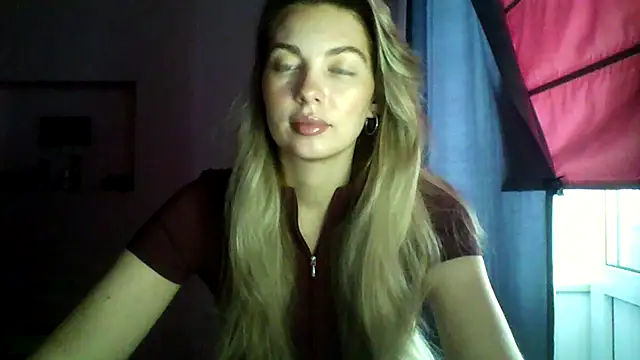 Snapshot of Sygream chatting on October 31, 2025, 10:38 am Sygream online show from October 31, 2025, 10:38 am