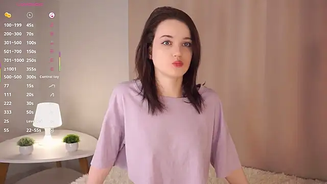 AundreaMarsell online show from October 19, 2025, 6:36 am