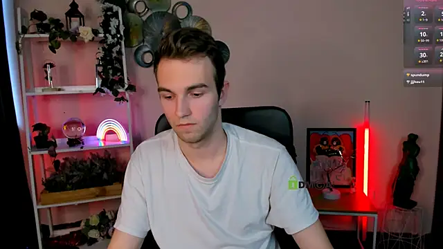 astren villo online show from April 5, 2026, 12:02 pm