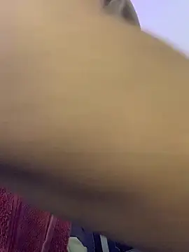 La-Gatiita-trans online show from December 16, 2025, 2:11 pm