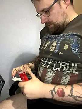 Otis Firefly online show from November 3, 2025, 7:15 pm