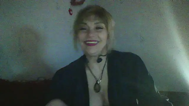 Lia Ray online show from January 7, 2026, 8:55 pm
