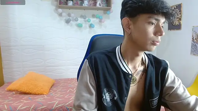 jeander186 online show from October 22, 2025, 3:34 pm