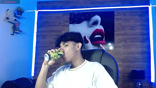 jeander186 online show from October 26, 2025, 11:49 am