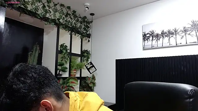 jeander186 online show from November 1, 2025, 4:09 pm