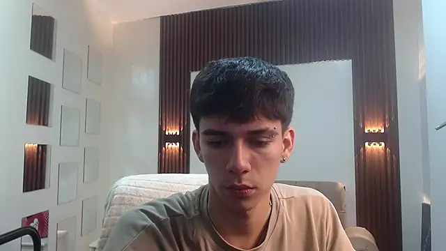 AmethystShadow17 online show from March 26, 2026, 8:14 pm