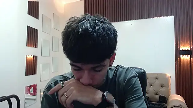 AmethystShadow17 online show from March 27, 2026, 8:08 pm