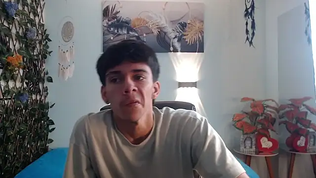 AmethystShadow17 online show from April 5, 2026, 5:10 pm