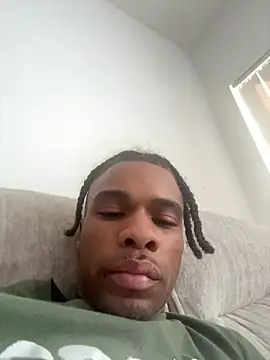 Snapshot of princefreshk chatting on October 25, 2025, 11:43 pm princefreshk online show from October 25, 2025, 11:43 pm