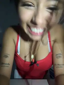 Snapshot of dafne17_ chatting on May 26, 2026, 10:11 am dafne17 online show from May 26, 2026, 10:11 am