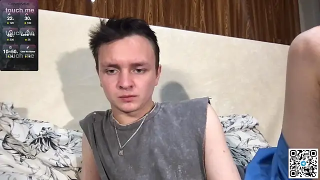 Logan mett online show from October 30, 2025, 8:42 pm